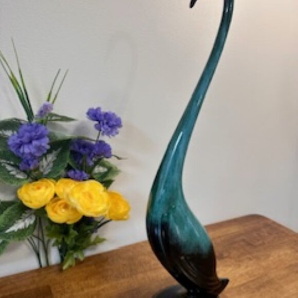 Blue Mountain Pottery Large Heron Swan Figurine Canadian Art Pottery Collectible - Picture 2 of 5